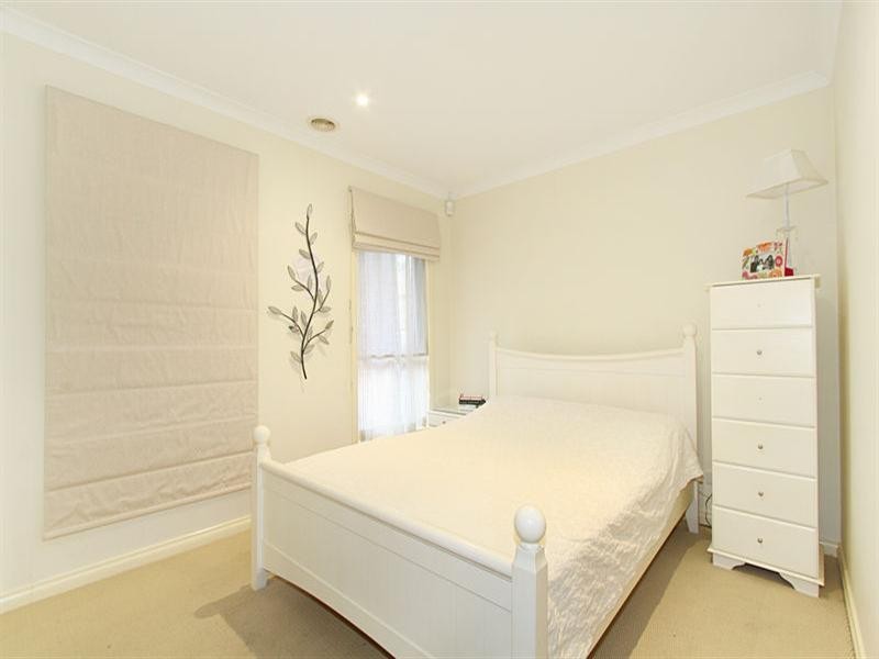 2/4 Weabra Court, Chadstone VIC 3148