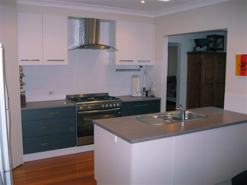 2 Elimatta Road, Carnegie VIC 3163