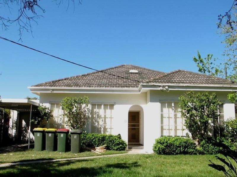 28 Oakleigh Road, Carnegie VIC 3163