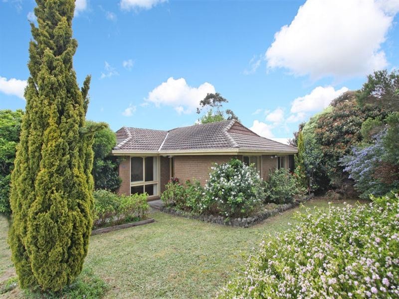 70 Heatherton Road, Endeavour Hills VIC 3802