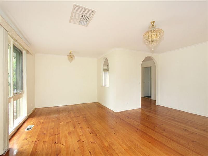 70 Heatherton Road, Endeavour Hills VIC 3802