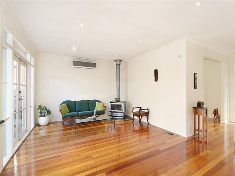 6/20 Maroo Street, Hughesdale VIC 3166