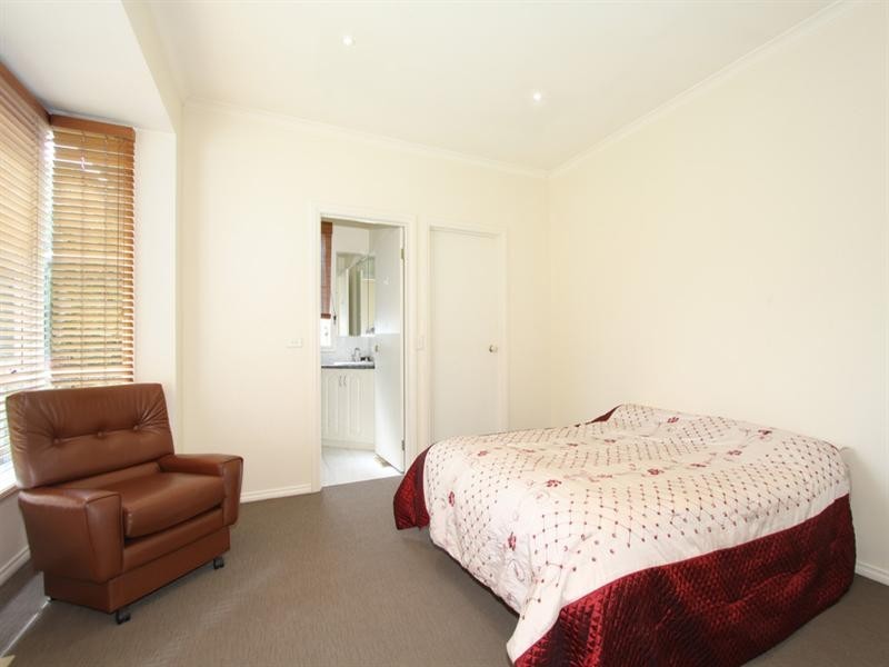 6/20 Maroo Street, Hughesdale VIC 3166