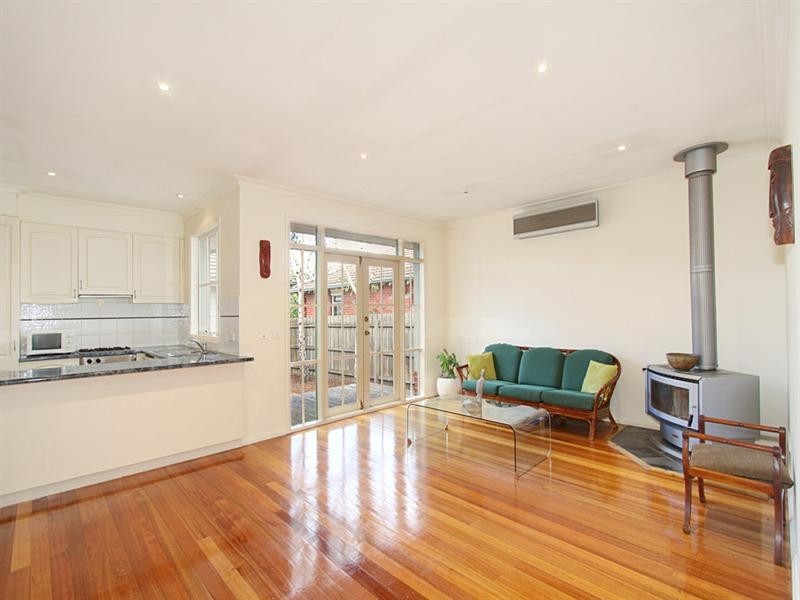 6/20 Maroo Street, Hughesdale VIC 3166