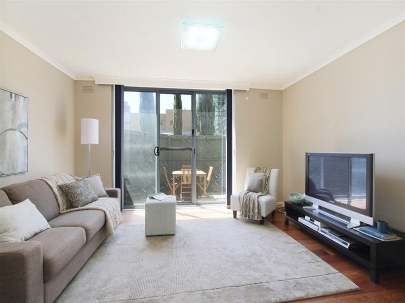 3/21 Shepparson Avenue, Carnegie VIC 3163