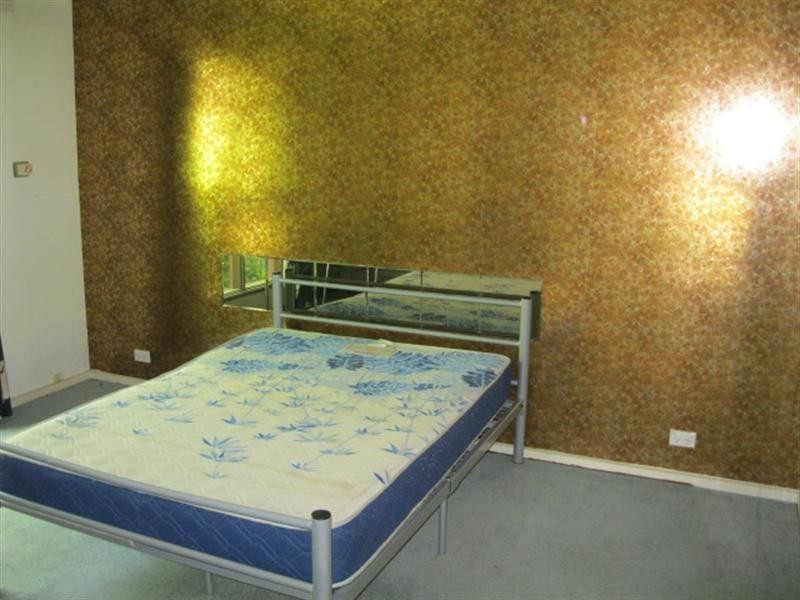 4 Irving Avenue, Murrumbeena VIC 3163