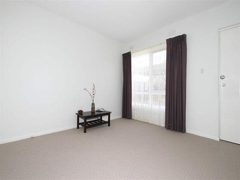 1/55 Mimosa Road, Carnegie VIC 3163