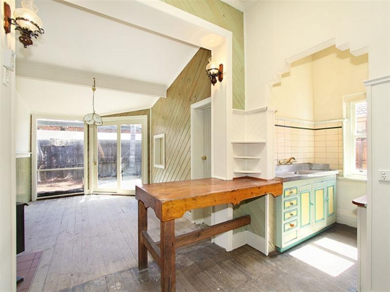 46 Toolambool Road, Carnegie VIC 3163