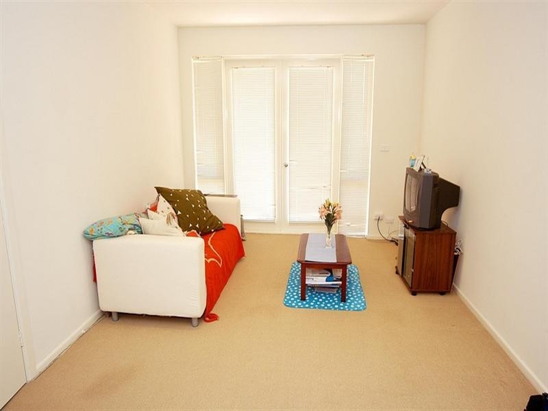 1/369 Neerim Road, Carnegie VIC 3163