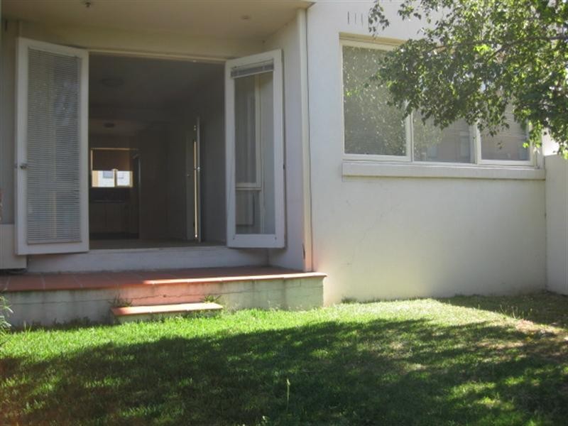 1/369 Neerim Road, Carnegie VIC 3163