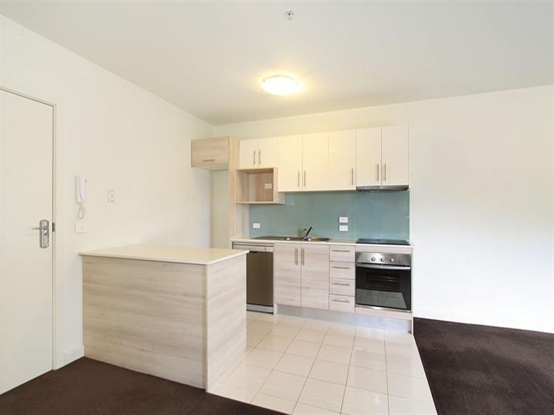 2/45 Rosstown Road, Carnegie VIC 3163