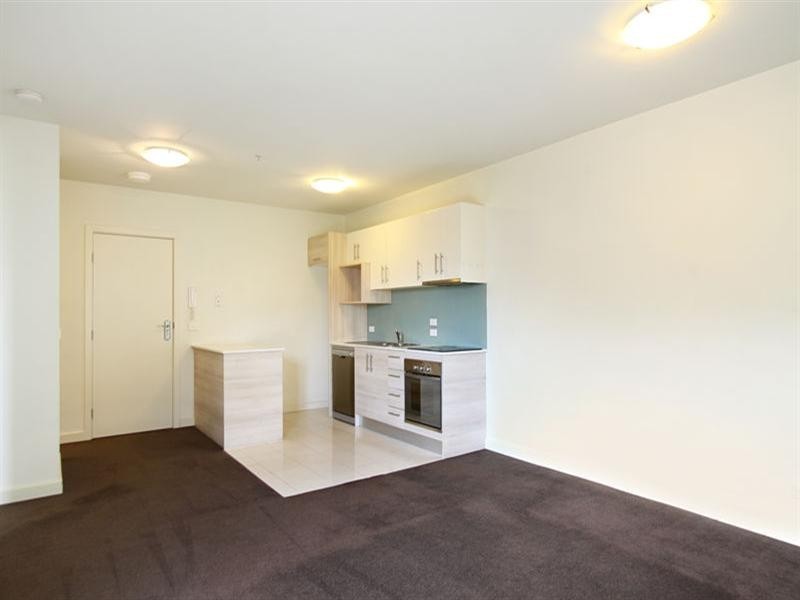 2/45 Rosstown Road, Carnegie VIC 3163