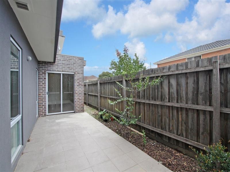 2/45 Rosstown Road, Carnegie VIC 3163