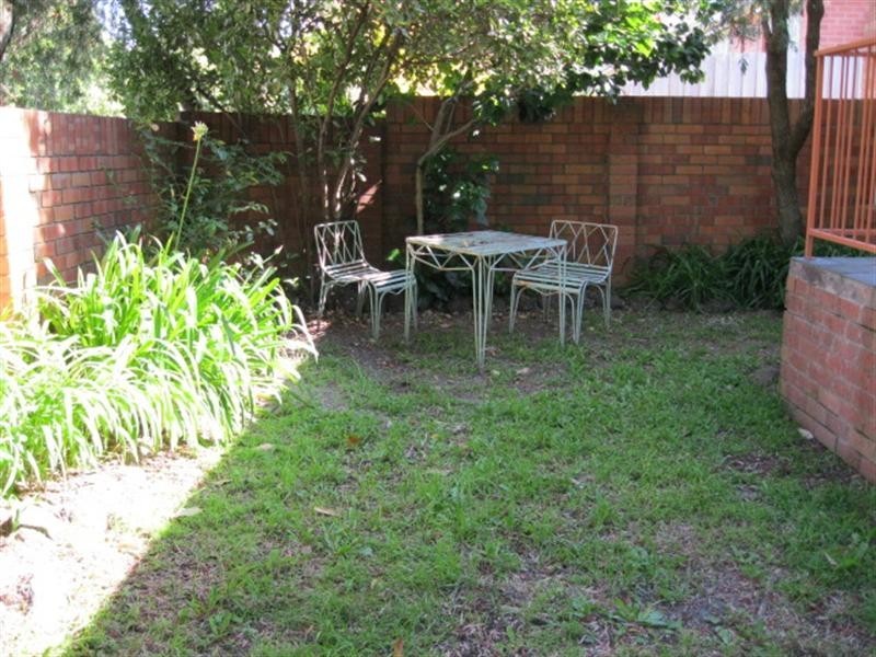 1/5 Wyuna Road, Caulfield North VIC 3161