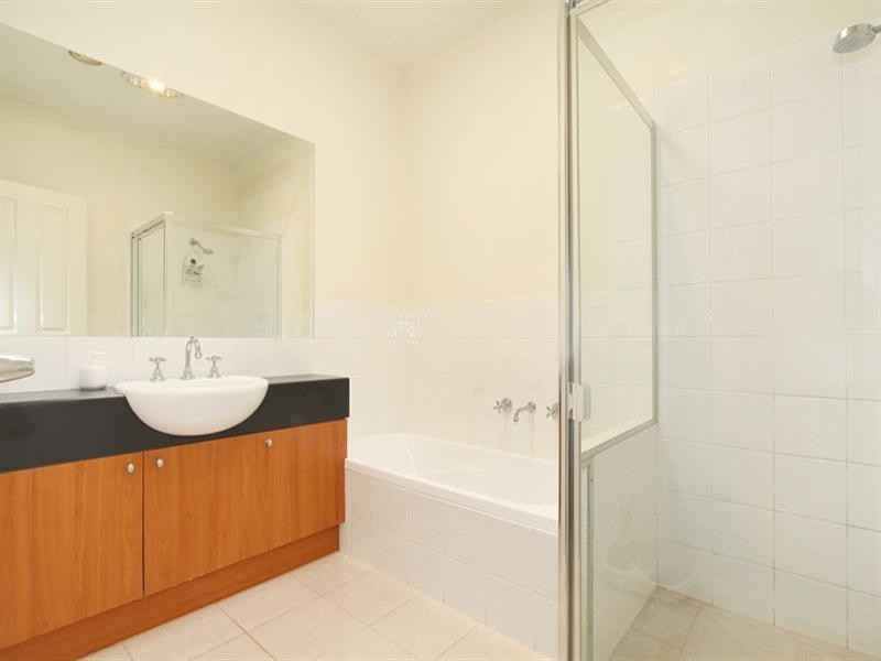 36 El Nido Grove, Carnegie VIC 3163