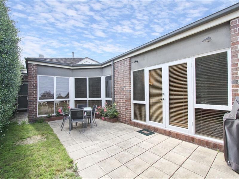 36 El Nido Grove, Carnegie VIC 3163