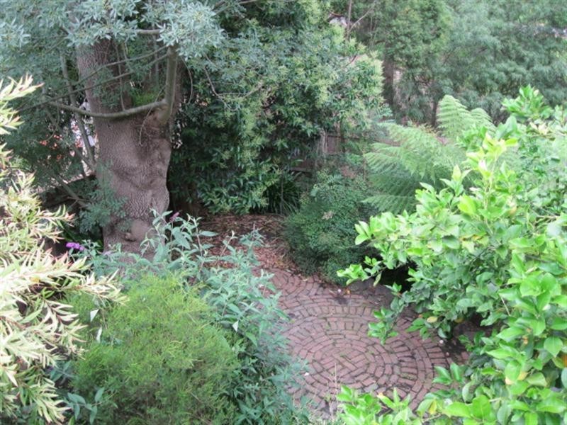 24 Leonard Street, Burwood VIC 3125