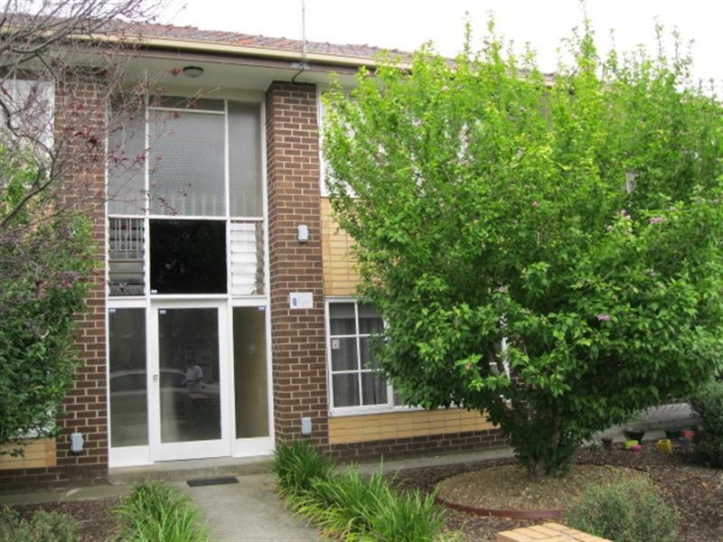 2/31 Tranmere Avenue, Carnegie VIC 3163