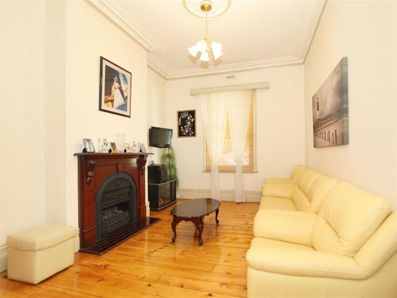 30 Murrumbeena Road, Murrumbeena VIC 3163