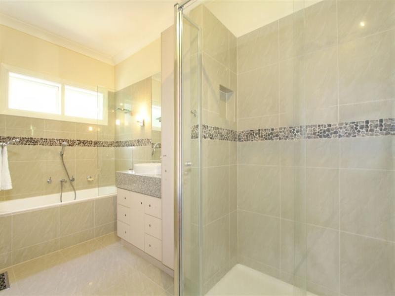 30 Murrumbeena Road, Murrumbeena VIC 3163