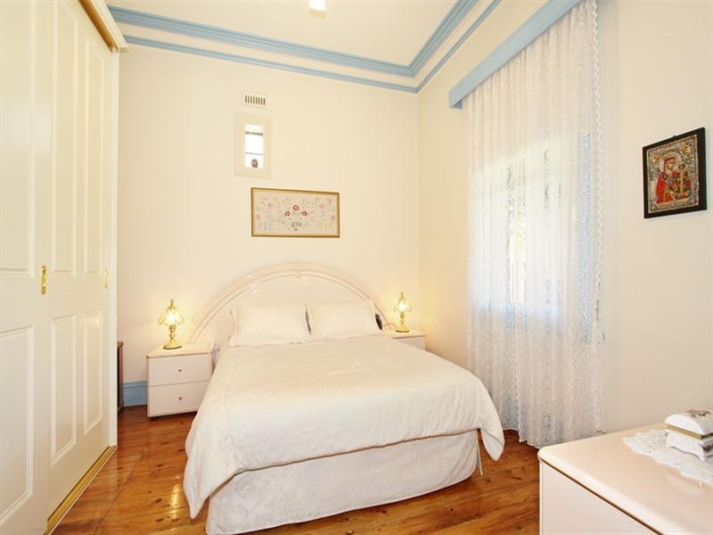 30 Murrumbeena Road, Murrumbeena VIC 3163