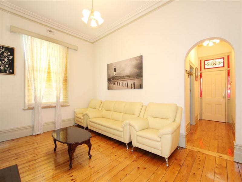 30 Murrumbeena Road, Murrumbeena VIC 3163