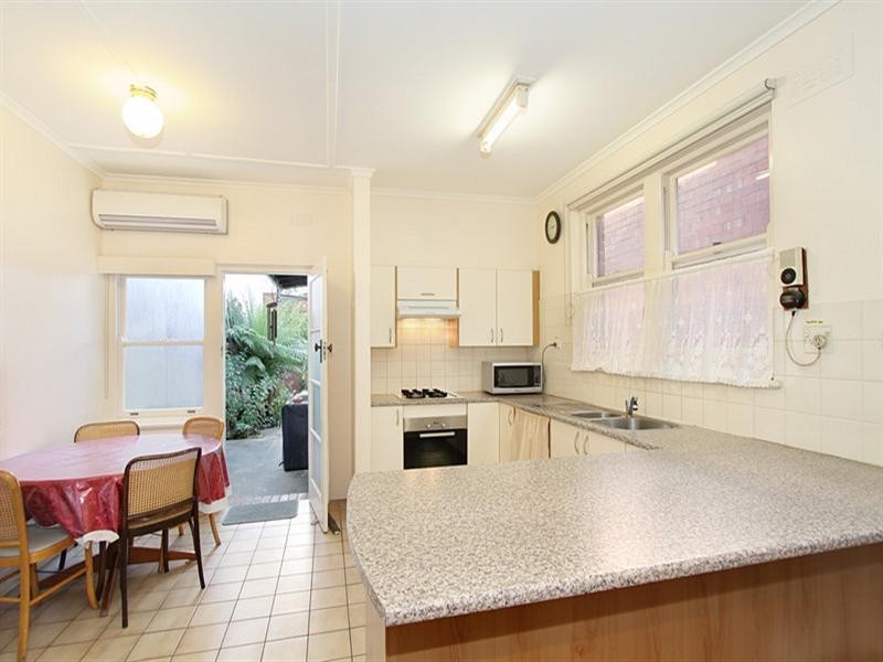 213 McKinnon Road, Mckinnon VIC 3204