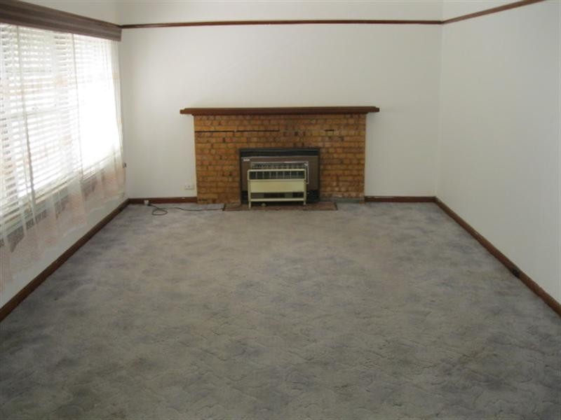38 Gordon Avenue, Oakleigh East VIC 3166