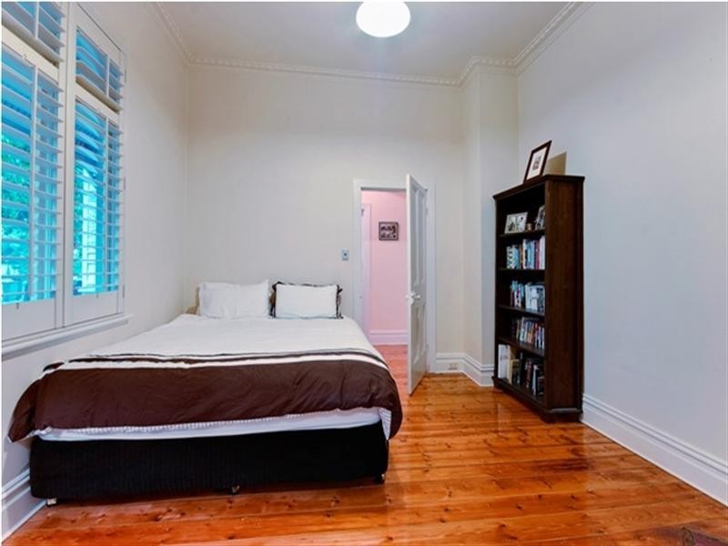 19 COSY GUM ROAD,, Carnegie VIC 3163