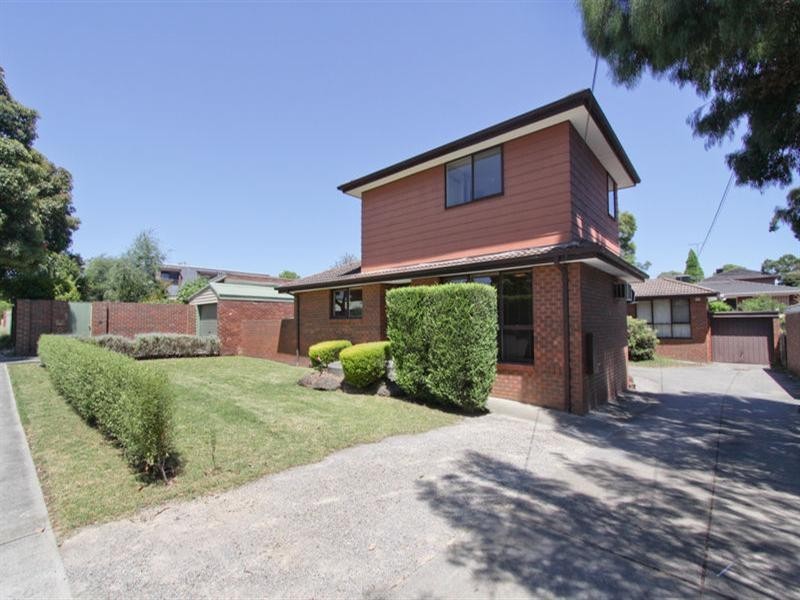 1/32 Hawthorn Road, Burwood East VIC 3151