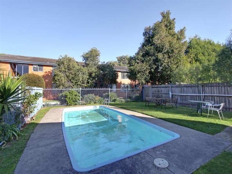 15/214 Kambrook Road, Caulfield North VIC 3161