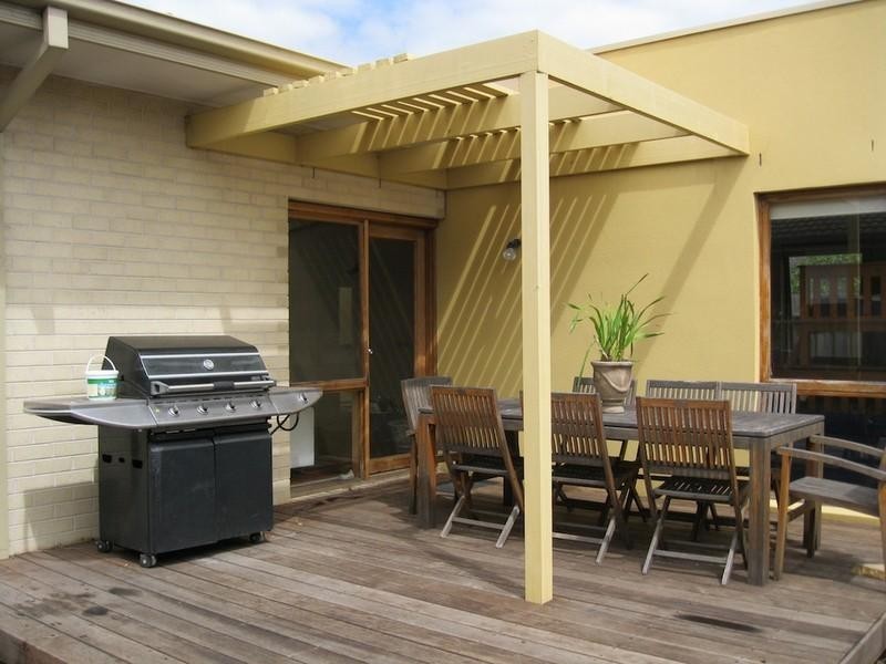 2/243 GRANGE Road, Ormond VIC 3204
