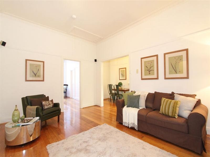 15/17 Charnwood Grove, St Kilda VIC 3182