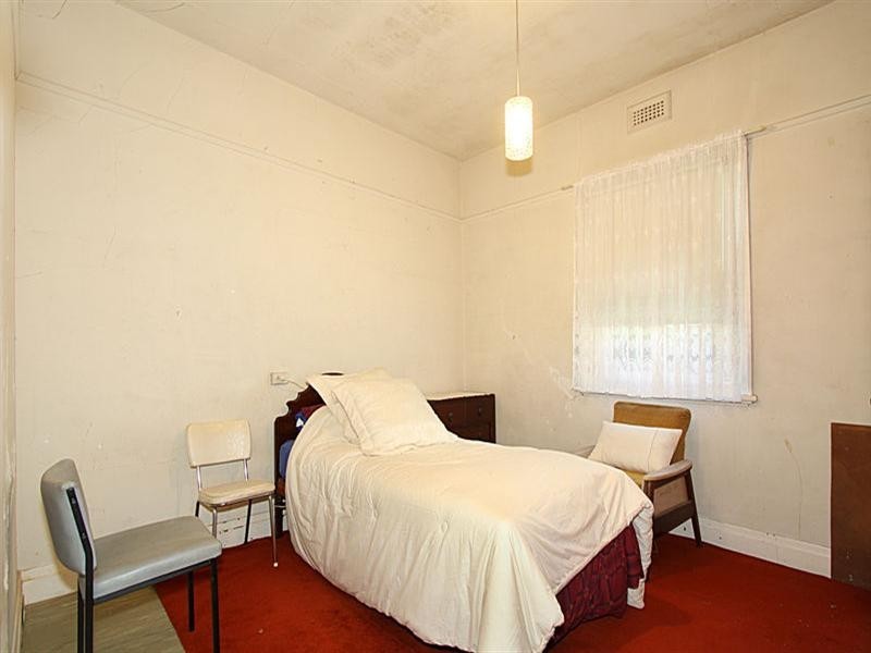 5 Dalgety Street, Oakleigh VIC 3166