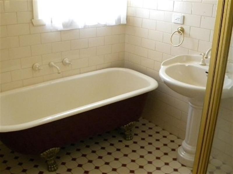 58 Euston Road, Hughesdale VIC 3166