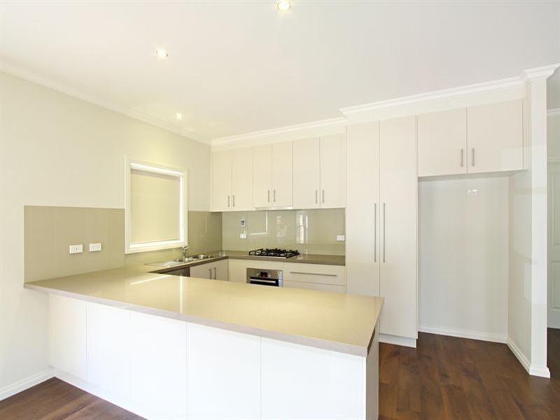 1/10 Omama Road, Murrumbeena VIC 3163