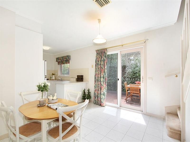 4/13 Toward Street, Murrumbeena VIC 3163