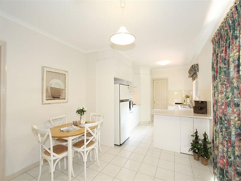 4/13 Toward Street, Murrumbeena VIC 3163