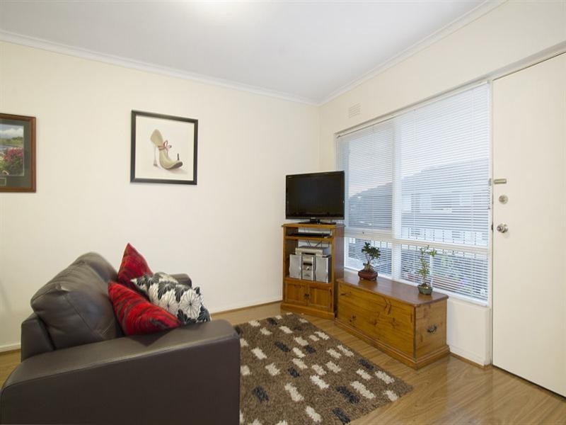 9/11 Maroona Road, Carnegie VIC 3163