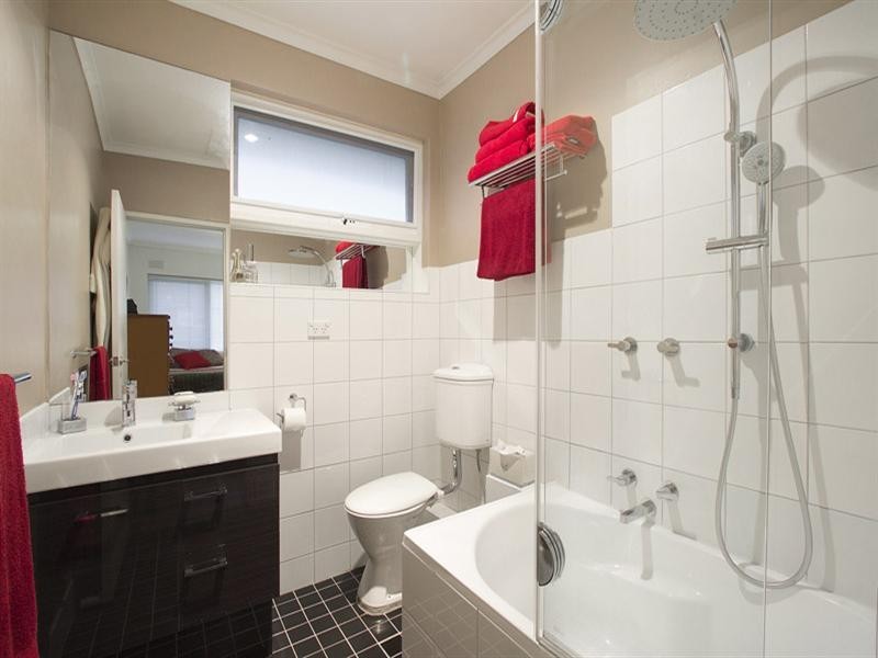 9/11 Maroona Road, Carnegie VIC 3163