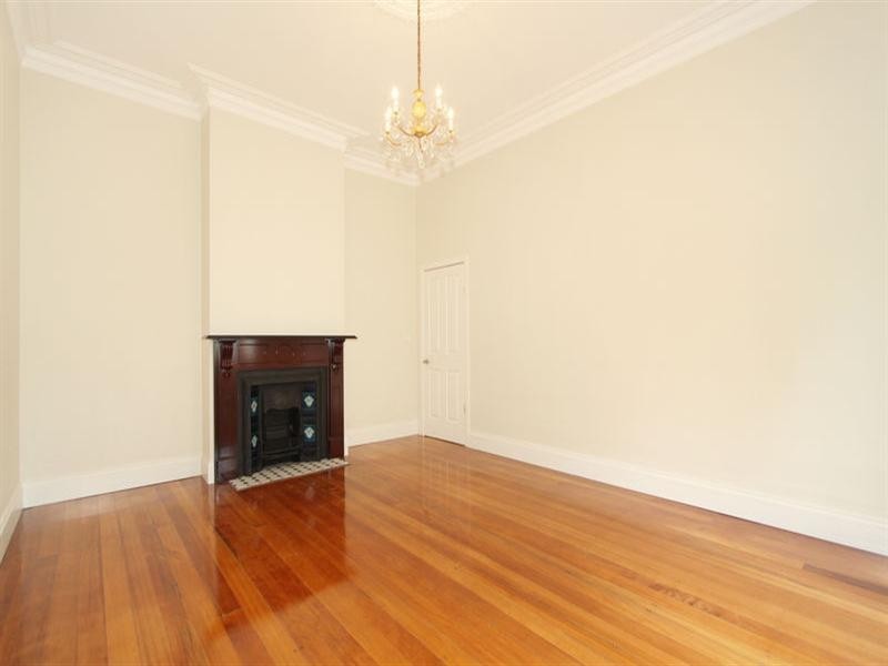 12 Chestnut Street, Carnegie VIC 3163