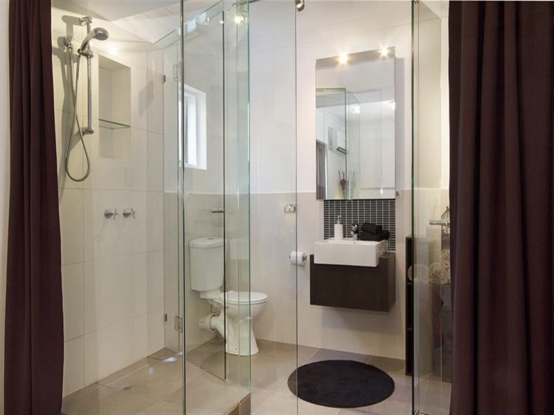 1/24 Prentice Street, St Kilda East VIC 3183