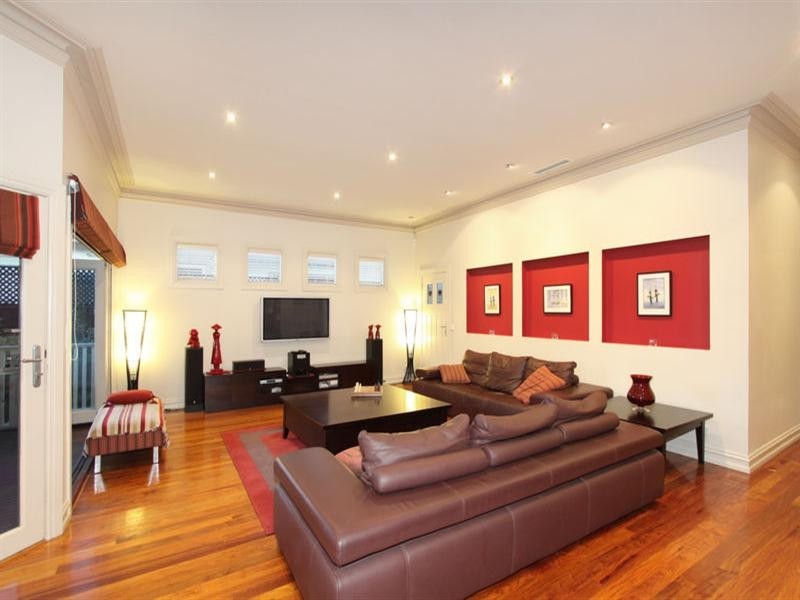 53 Golf Links Avenue, Oakleigh VIC 3166