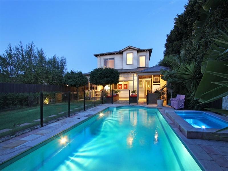 53 Golf Links Avenue, Oakleigh VIC 3166