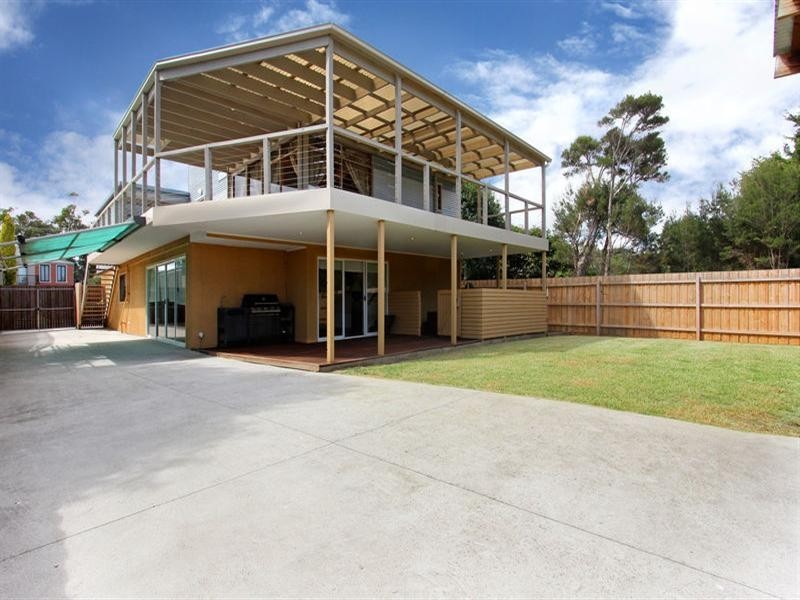 117 Seaview Avenue, Safety Beach VIC 3936