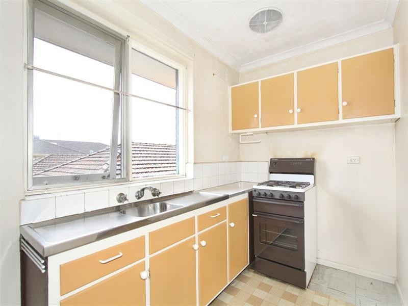 10/214 Kambrook Road, Caulfield VIC 3162