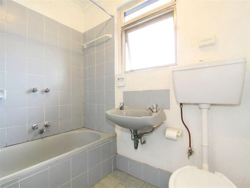 10/214 Kambrook Road, Caulfield VIC 3162