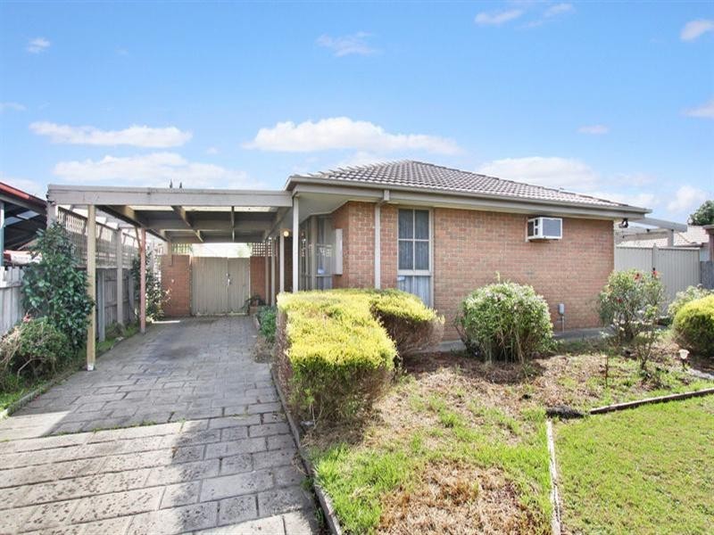 16 Rozzy Parade, Narre Warren VIC 3805