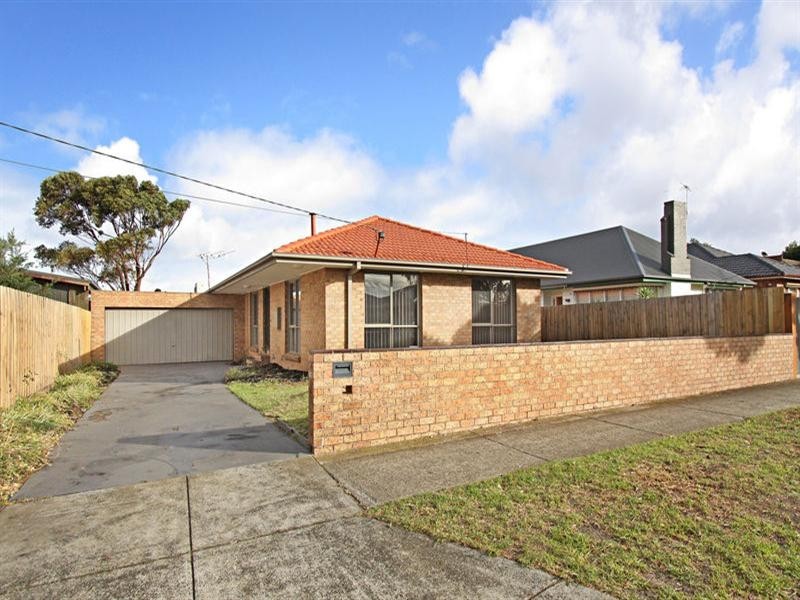 8 Elsie Grove, Chelsea VIC 3196