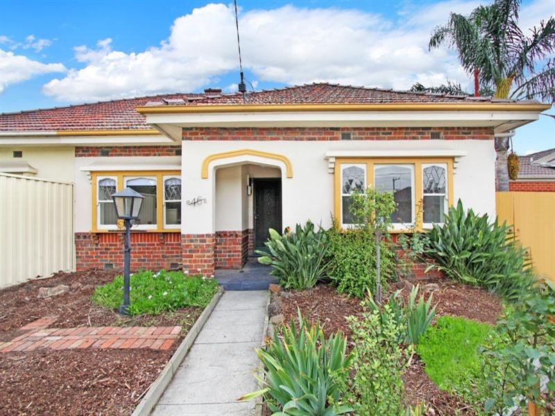 46 Toolambool Road, Carnegie VIC 3163